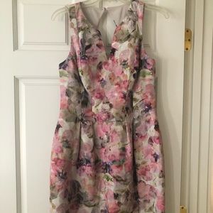 Kay Unger dress , size 6, worn only twice